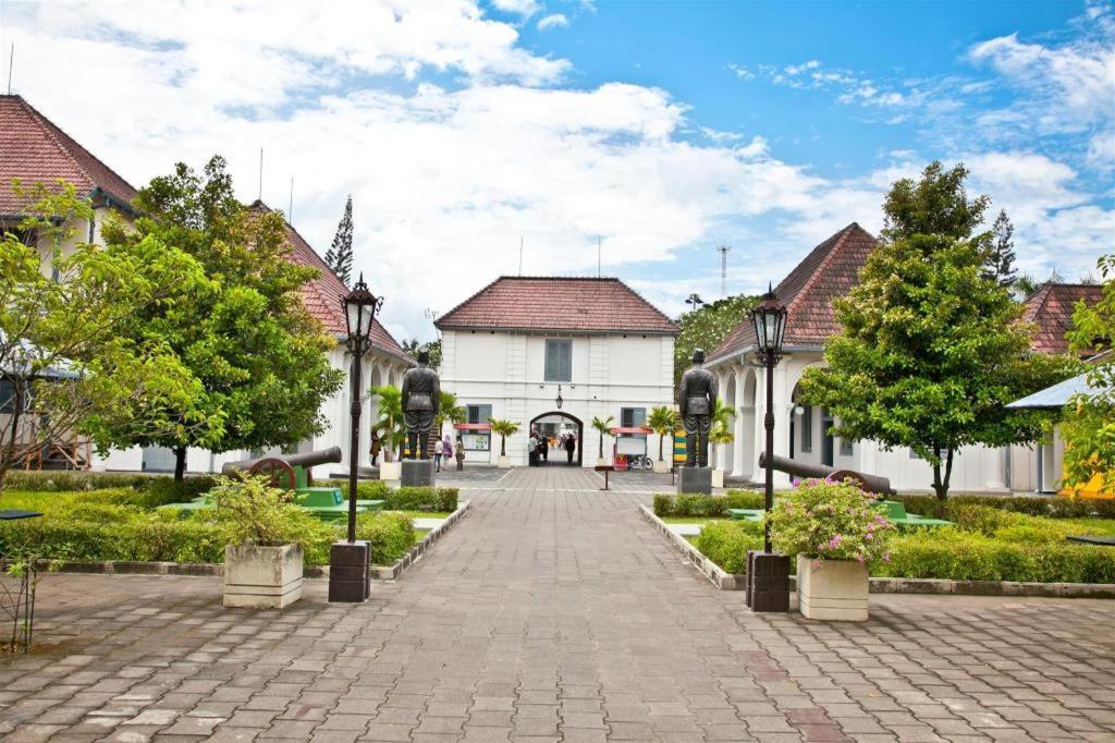 Oyo 92256 Sentosa Residence Yogyakarta Exterior foto